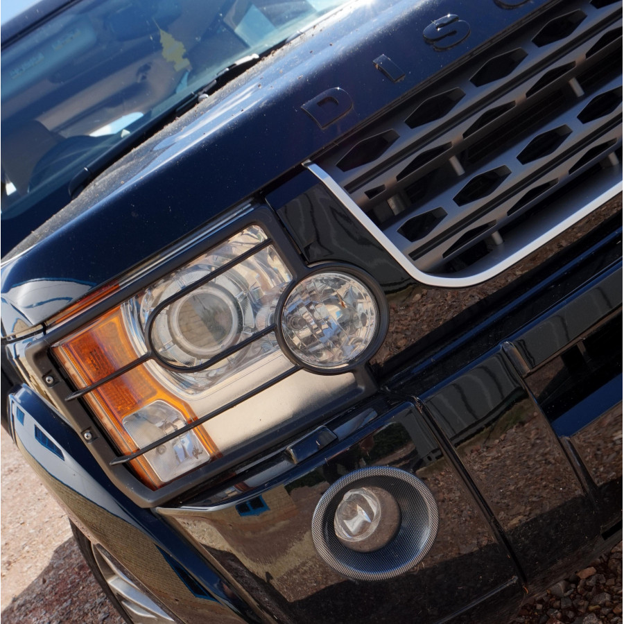 D4 TYPE GRILL SORT-SØLV-GRÅ L319