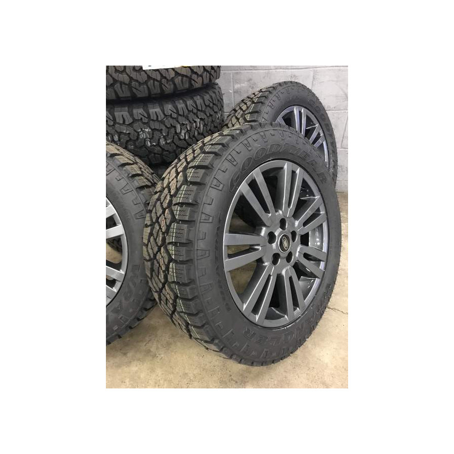 Sett med originale 19" felger & Good Year Duratrac dekk