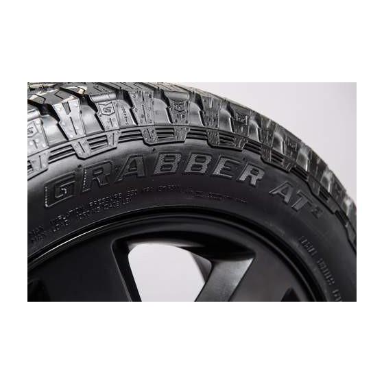 Sett med originale 19" felger & Good Year Duratrac dekk