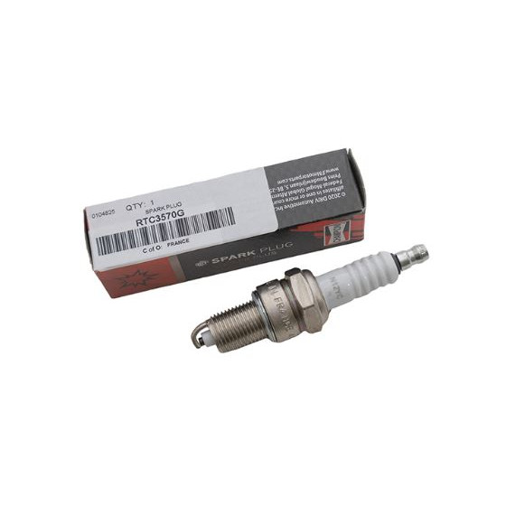 Tennplugg 2.25 og V8